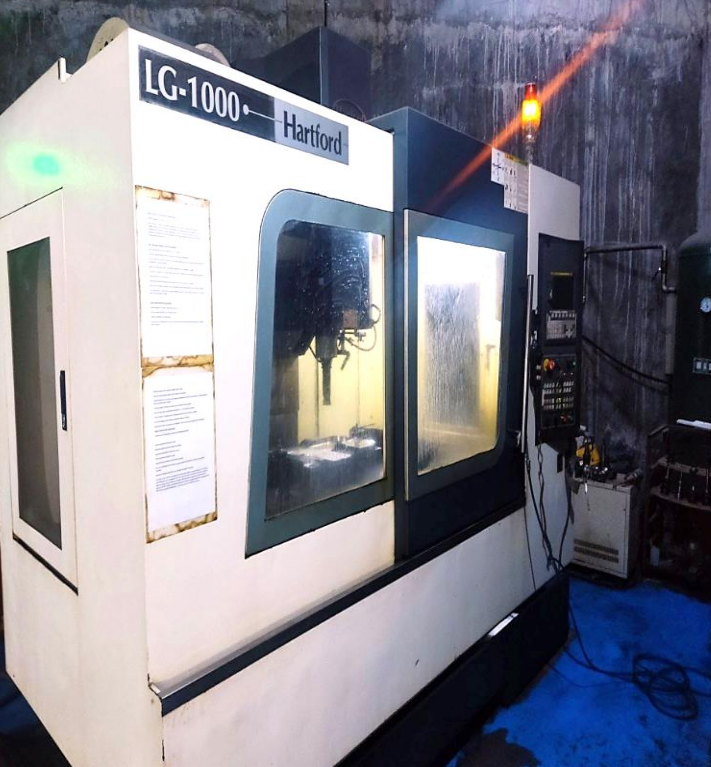 Advanced 5-axis milling machine for complex geometries